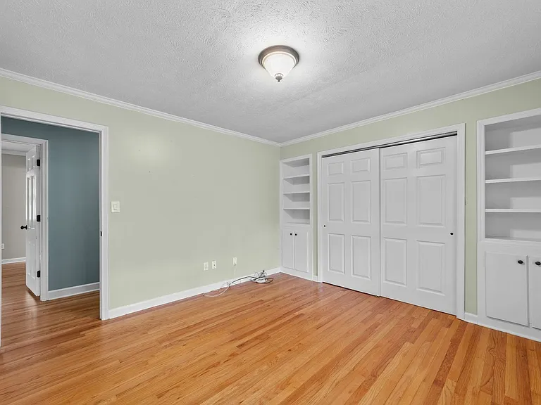 204 McNeill Rd — Photo 17