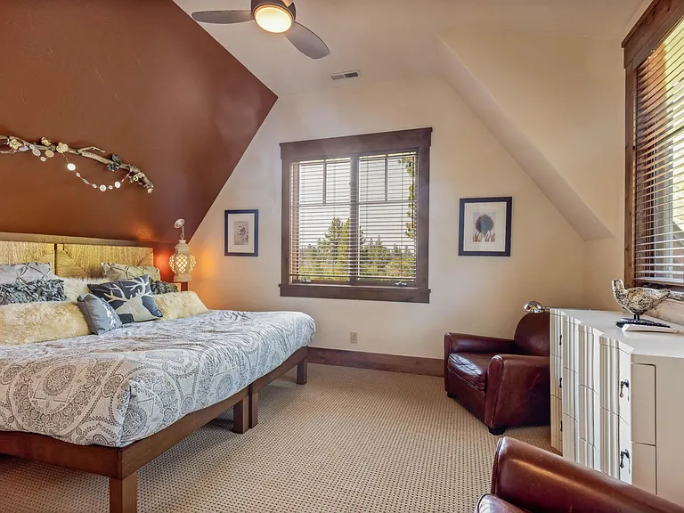 13193 Snowshoe Thompson Cir — Photo 19