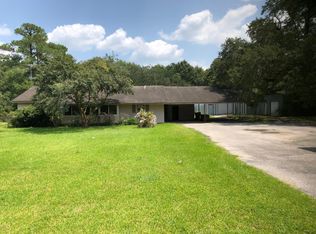 1410 Kreole Ave, Moss Point, MS 39563