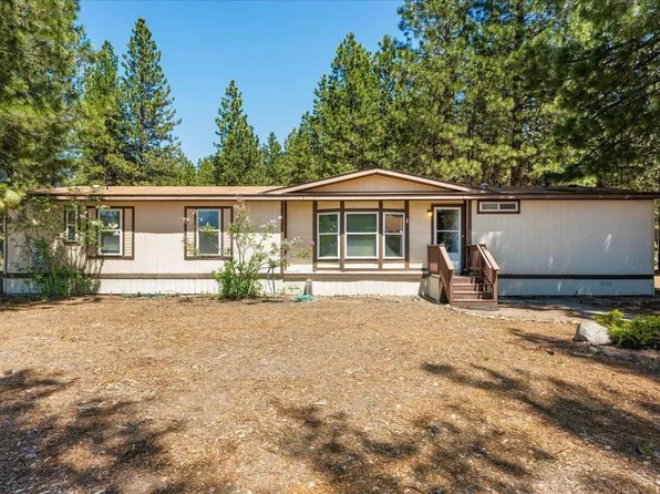 1102 Orange Ave, McCloud, CA 96057