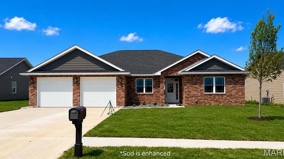 1st image of 205 E Larkspur Ct
