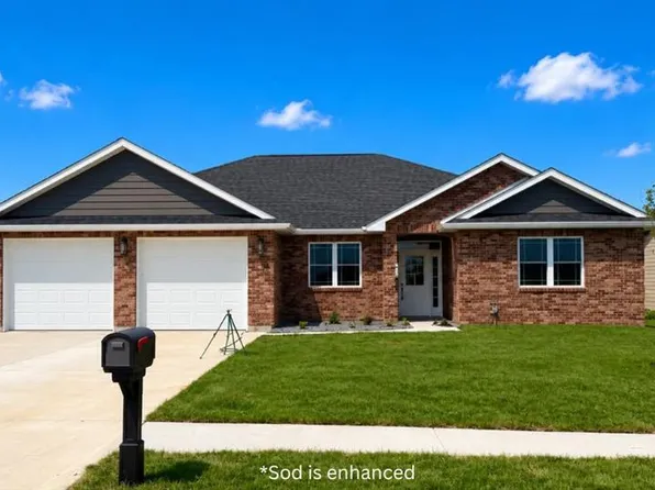 205 E Larkspur Ct, Hannibal, MO 63401