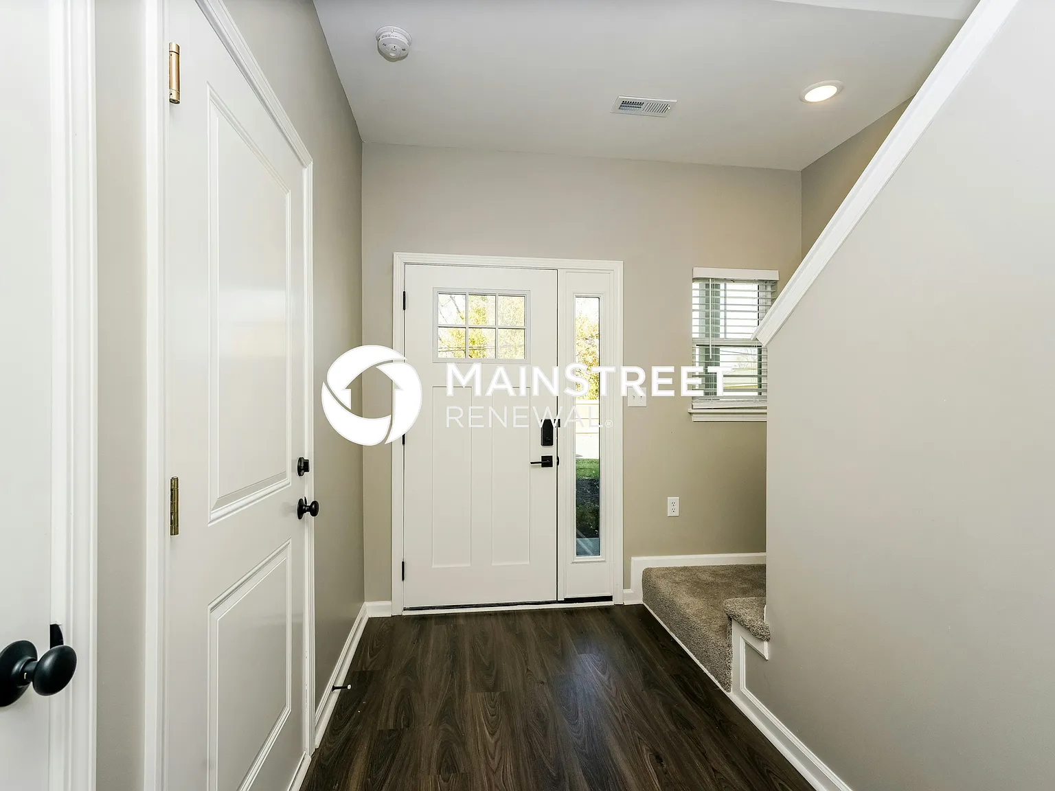 2924 Paddle Wheel Dr — Photo 3
