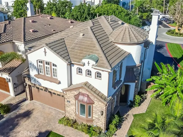 105 Kingfisher Ct, Long Beach, CA 90803