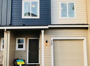 5737 Karen Lynn Loop S, Salem, OR 97306