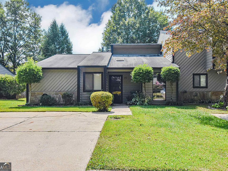 1st image of 256 Toweridge Dr SW