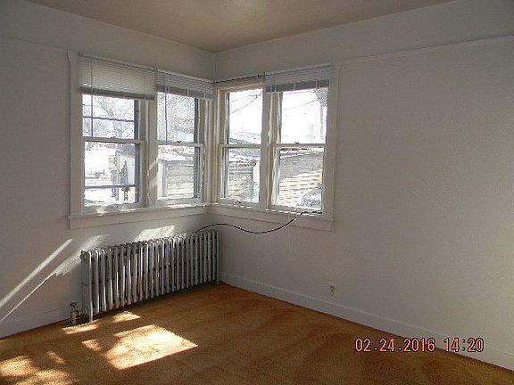 3rd image of 676 Ahsay Ave #3