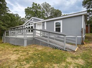 127 Serenity Dr, Bastrop, TX 78602