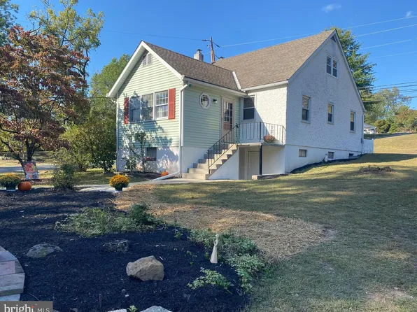 1108 Bleim Rd, Pottstown, PA 19464