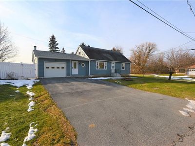 22486 Willowbrook Dr, Watertown, NY, 13601