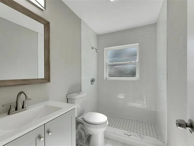 660 Flamingo Dr — Photo 32