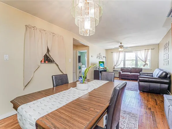 62 Comstock Avenue image 3 of 23