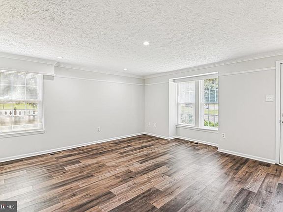 3rd image of 8241 Appalachian Dr