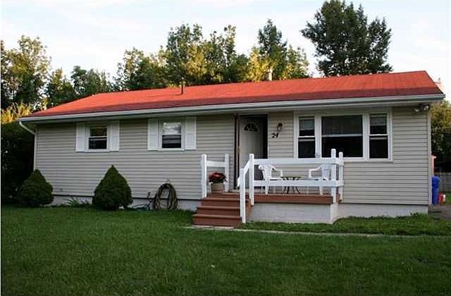 1st image of 24 Westwood Dr