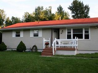 24 Westwood Dr, Brockport, NY 14420