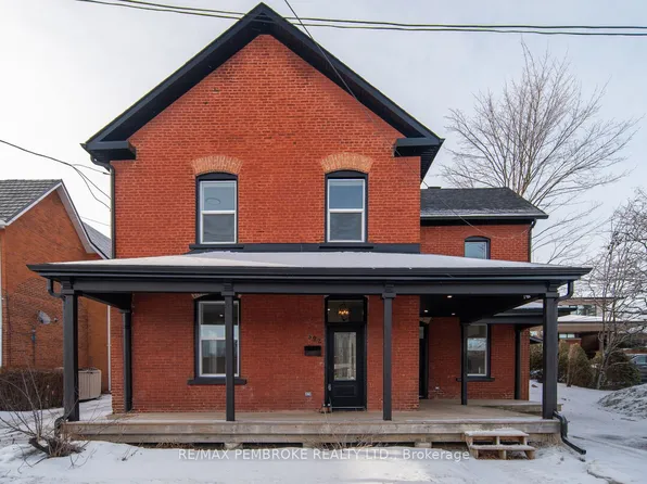 392 Isabella St, Pembroke, ON K8A 5T5