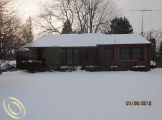 1240 Old Manchester Rd, Chelsea, MI 48118