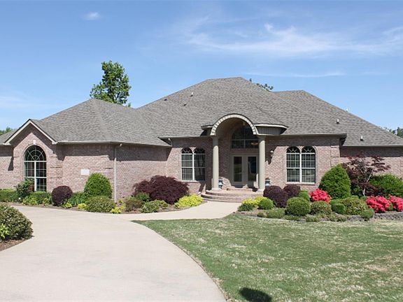 2nd image of 3125 Southern Hills Ln
