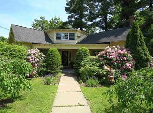 1204 Van Antwerp Rd, Niskayuna, NY 12309