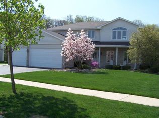 9801 Forestview Dr, Mokena, IL 60448