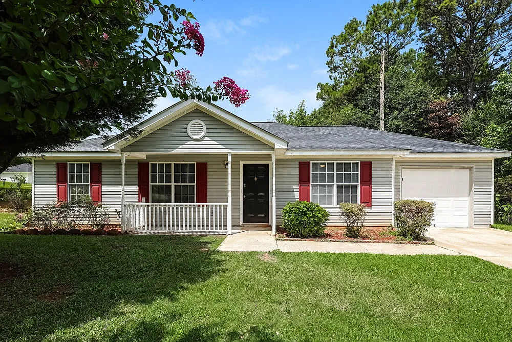 3 bed, 2.0 bath, 1114 sqft, $1,500 — Photo 1