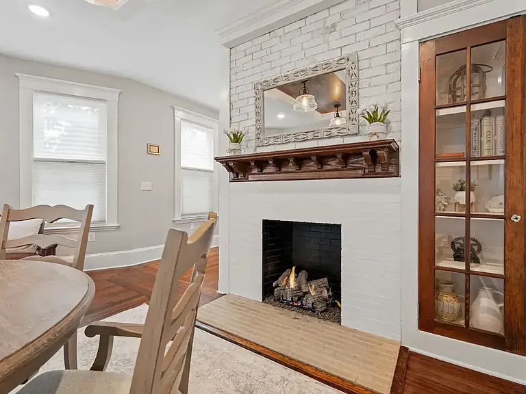 20 Hobart St #1 — Photo 16