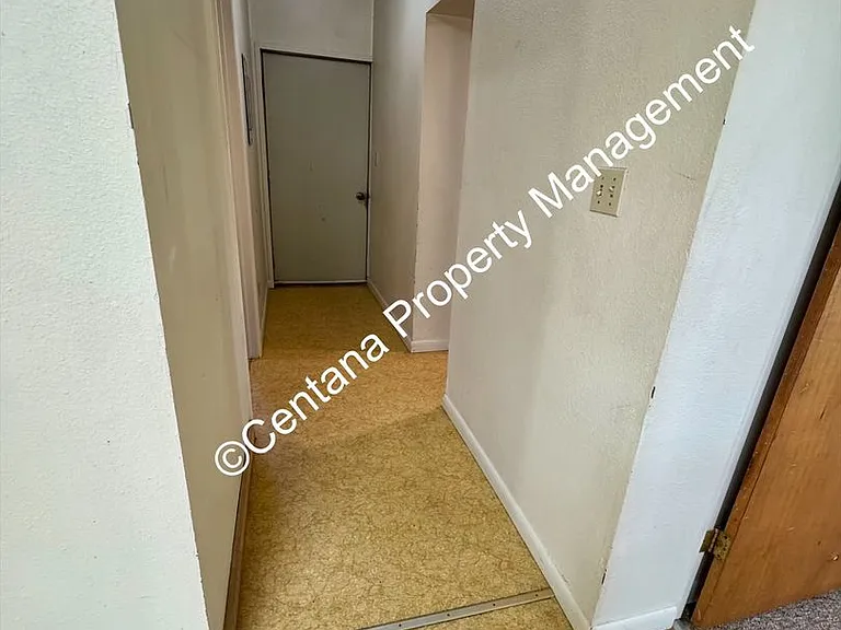 530 N Franklin St — Photo 21