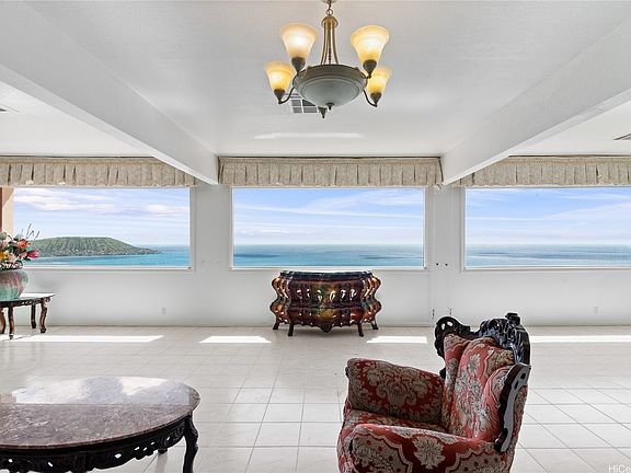 3rd image of 483 Maono Loop