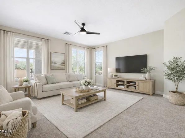 2425 W BRONCO BUTTE Trail #2008, Phoenix, AZ 85085