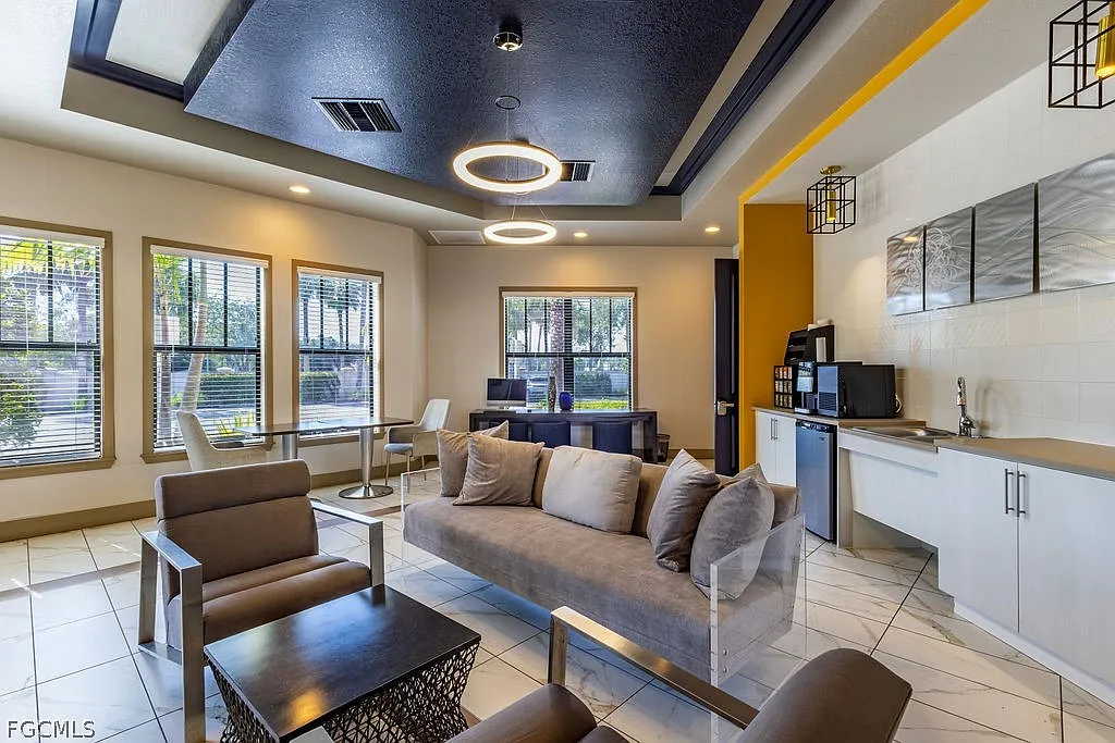 2 bed, 2.0 bath, 1010 sqft, $1,491 — Photo 3