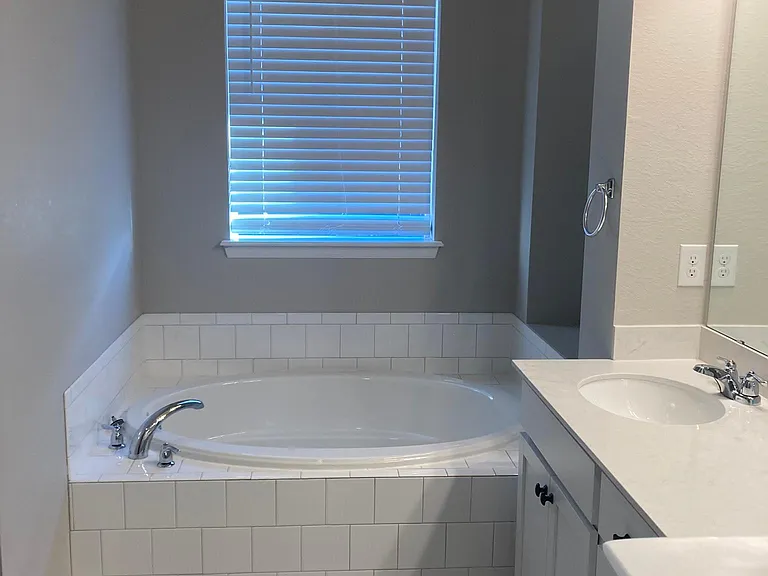 14982 E Belleview Ave — Photo 9