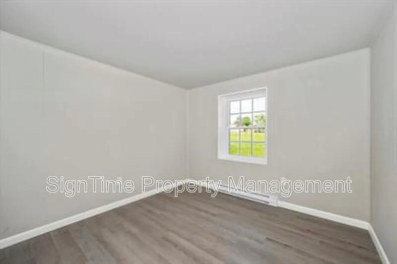2 bed, 1.0 bath, 800 sqft, $1,250 — Photo 3