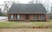 1st image of 111 Red Barn Dr