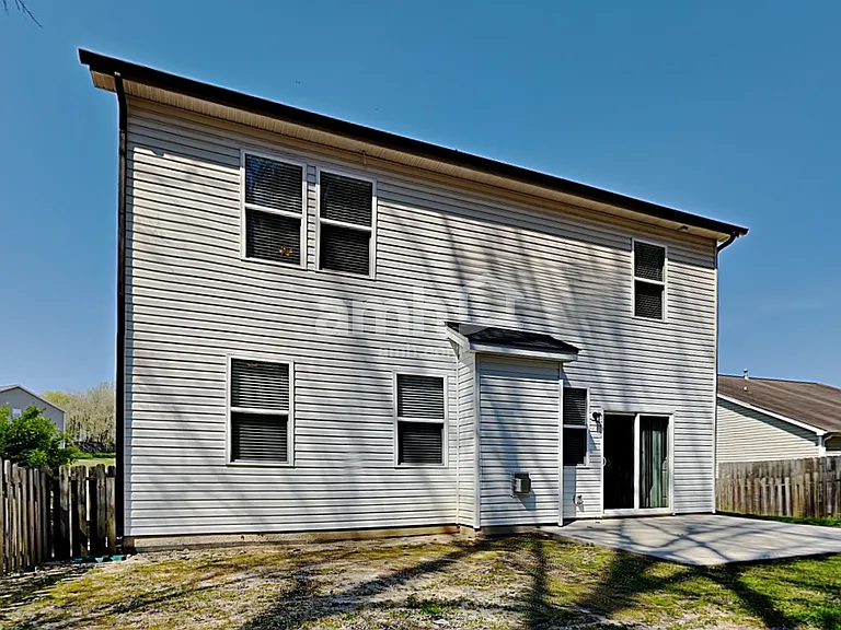 1615 Heather Trace Ln — Photo 23