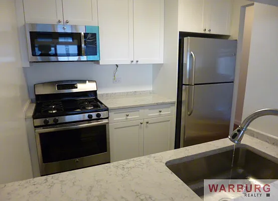 Rented by Warburg | media 37