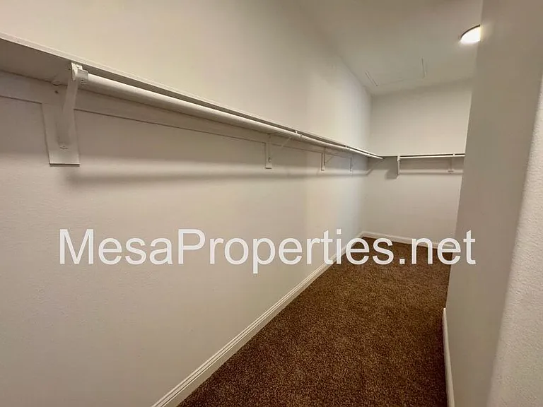 28610 Strauss Ln — Photo 39