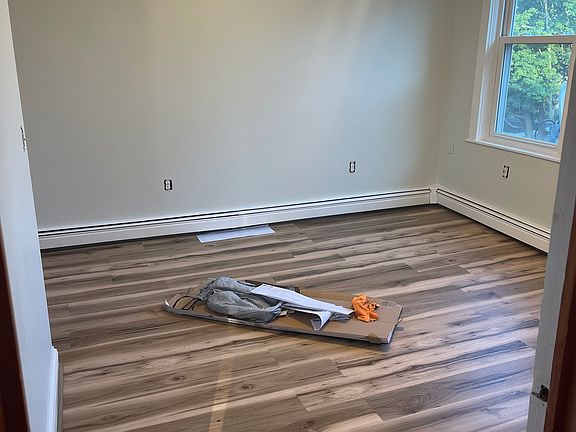 4th image of 278 Wood St #2S