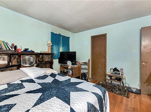 5th image of 2120 S Aqueduct Pl