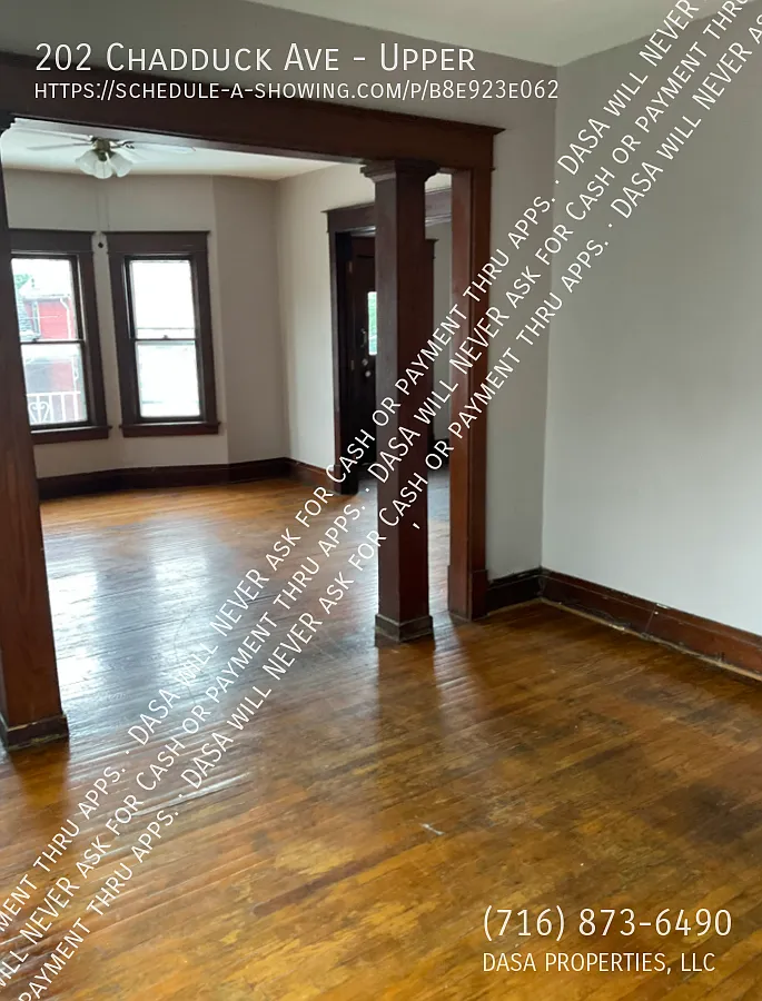 202 Chadduck Upper - 3 Bed / 1 Bath — Photo 3