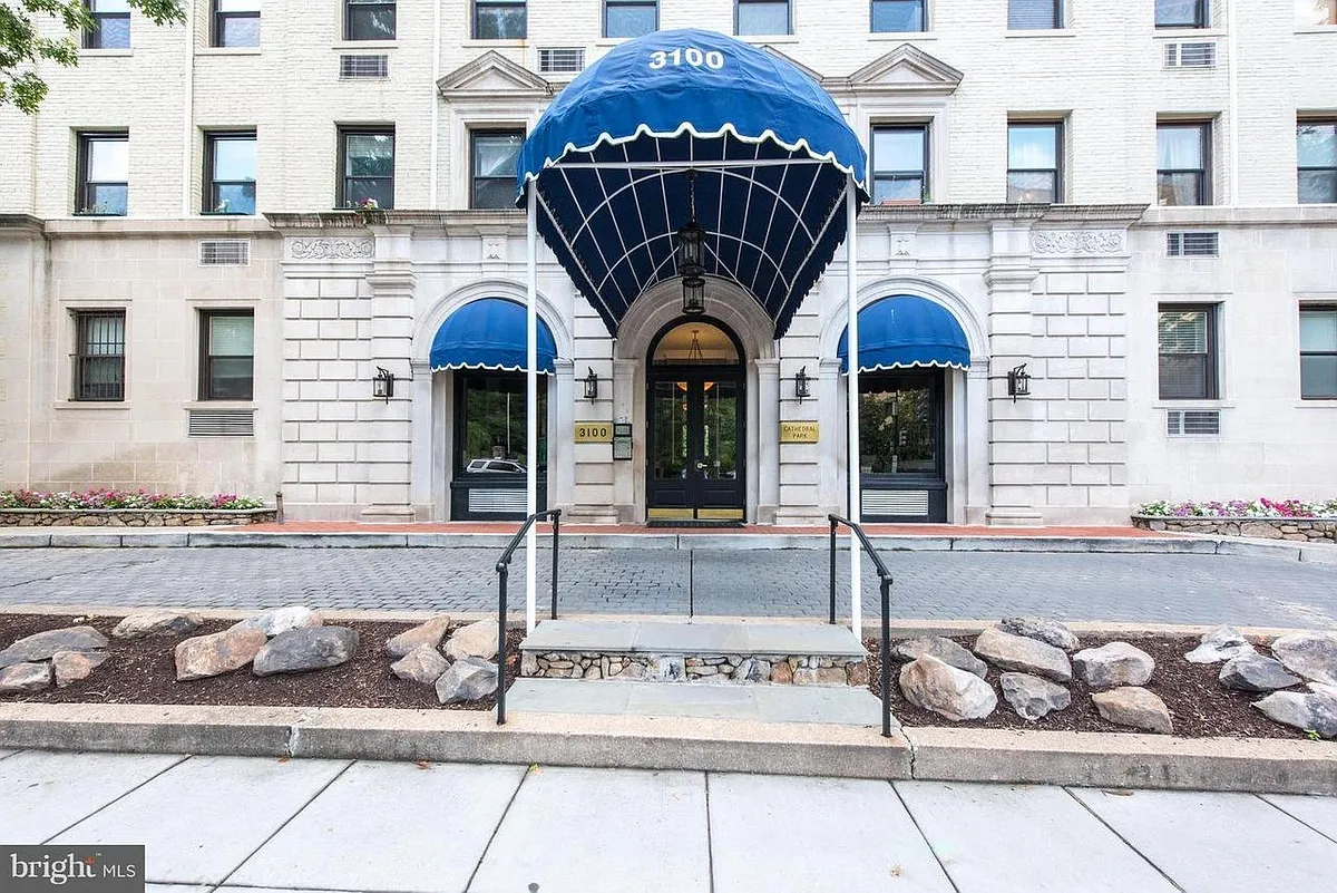 Building Photo - 3100 Connecticut Ave NW #231