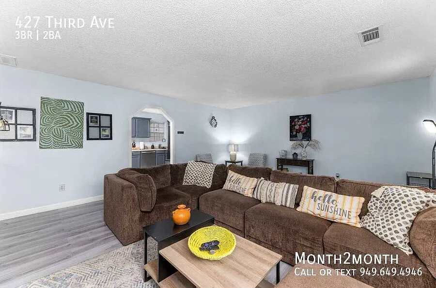 427 3rd Ave