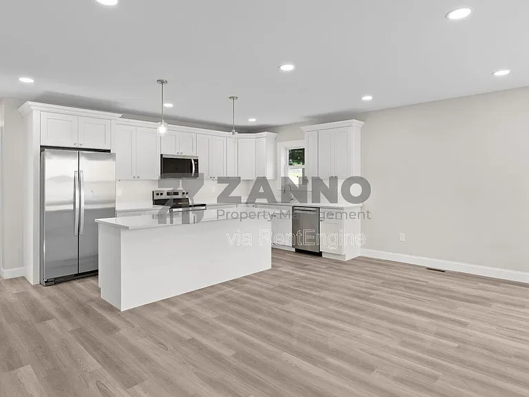 76 Bouvier Ave #1 — Photo 7