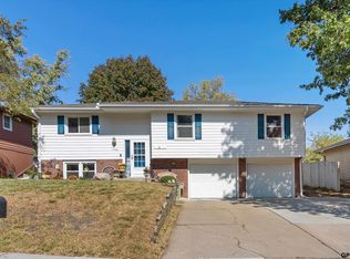 14630 Holmes St, Omaha, NE 68137