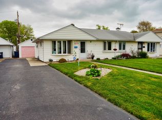 4608 W 89th Pl, Hometown, IL