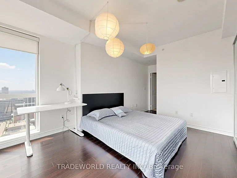 386 Yonge St #3709 — Photo 14