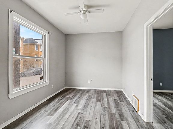 3rd image of 7743 Pitt St #1
