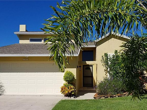 2nd image of 4616 SW 14th Pl