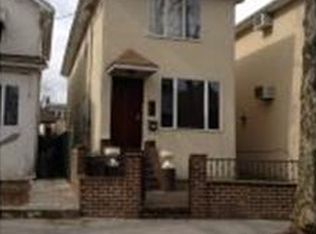 376 Van Sicklen St, Brooklyn, NY 11223