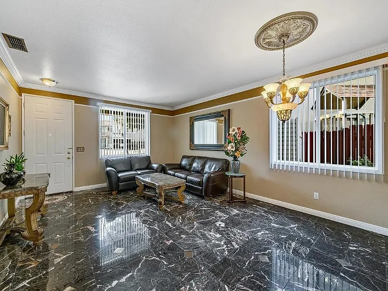 2334 Pez Gallo Pl — Photo 10