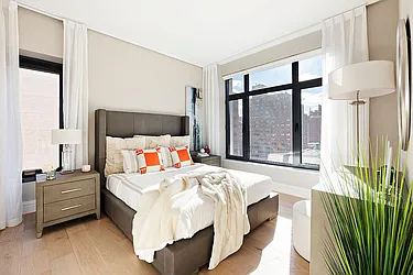 Rented by Domus Realty